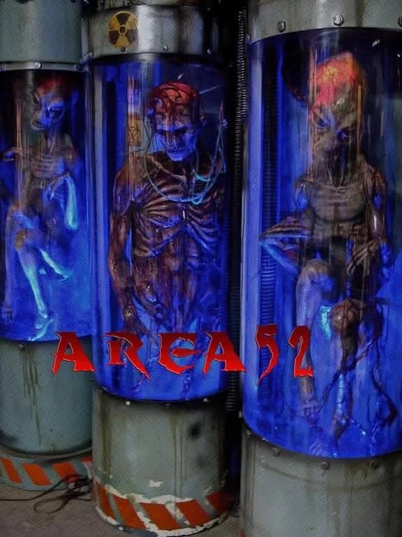 "Area 52 Human Cryo Chamber" Professional Sci-Fi Alien Prop 1 "Area 52 Human Cryo Chamber" Professional Sci-Fi Alien Prop