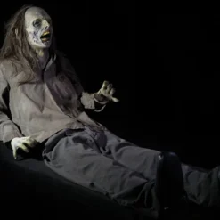 "Graveyard Ghoul" Static Zombie Prop By Jordu Schell