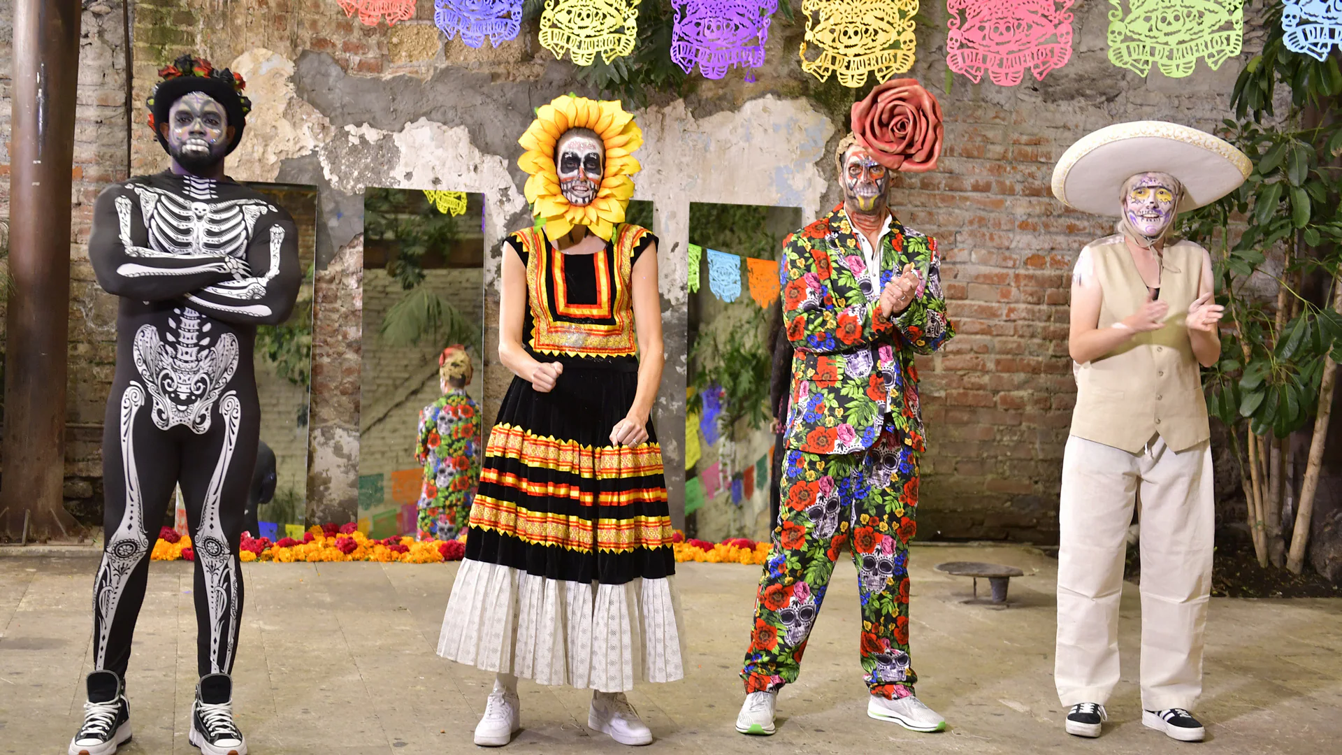 Halloween Mask Shop -Halloween Mask Shop 01 13 ALOTO Mexican Road Trip S08